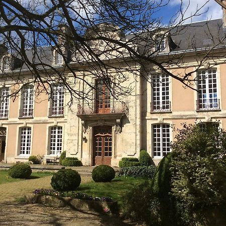 Hotel Des Tailles Мортан-о-Перш Екстериор снимка