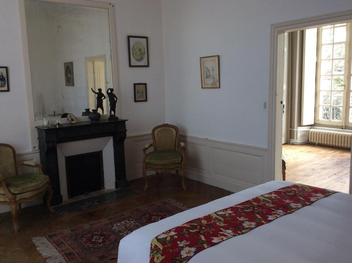 Hotel Des Tailles Мортан-о-Перш Екстериор снимка