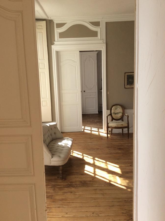 Hotel Des Tailles Мортан-о-Перш Екстериор снимка