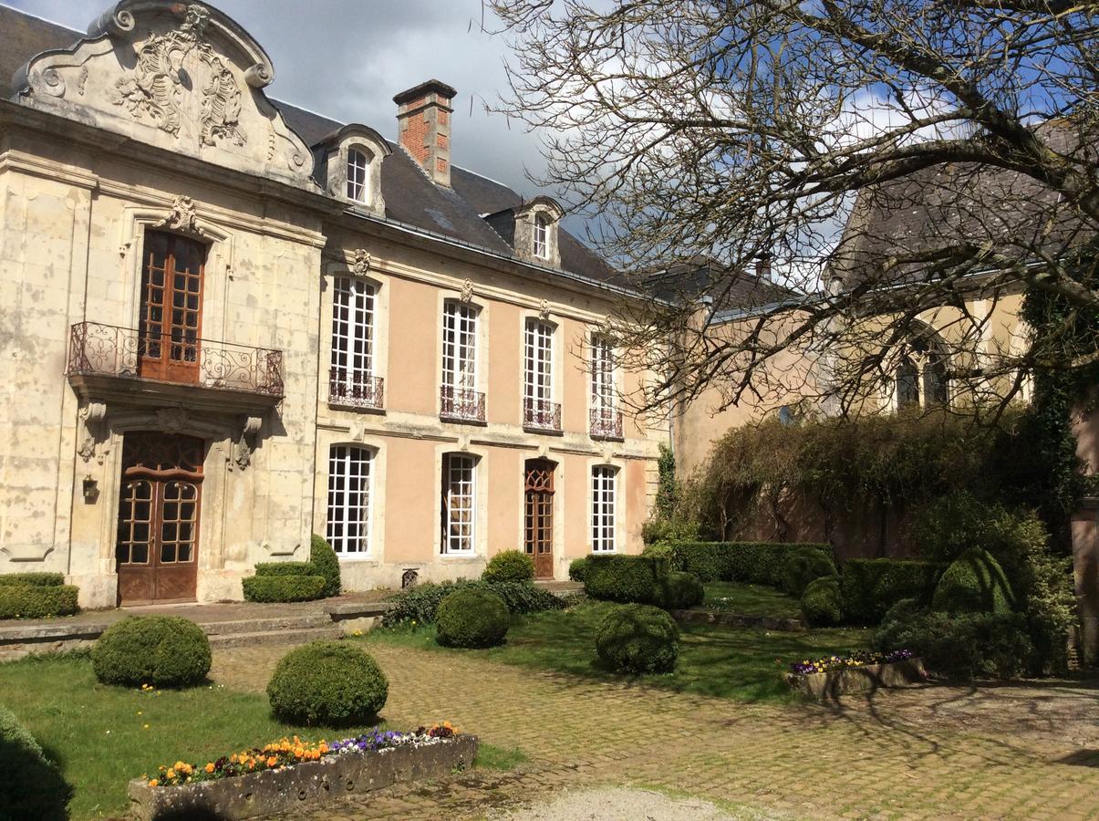Hotel Des Tailles Мортан-о-Перш Екстериор снимка