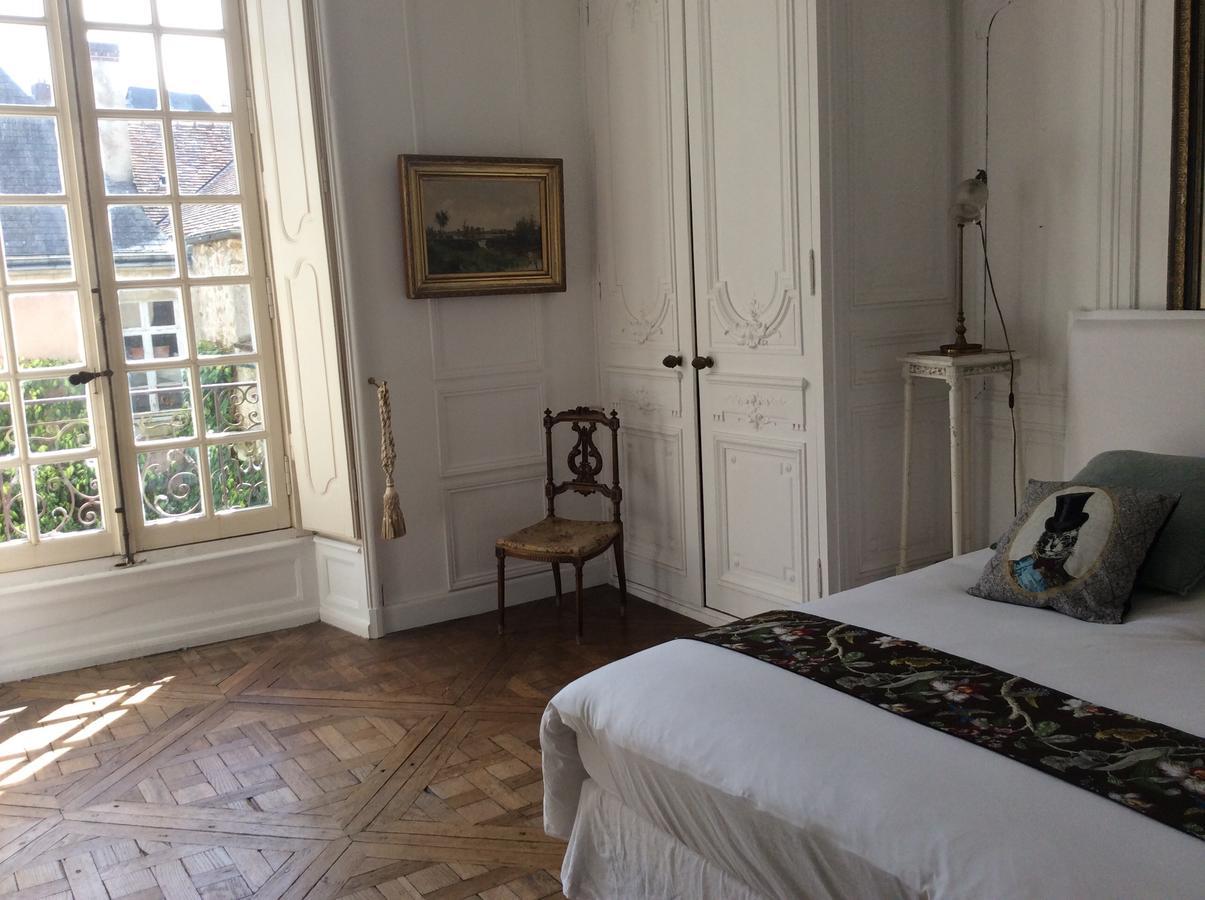 Hotel Des Tailles Мортан-о-Перш Екстериор снимка