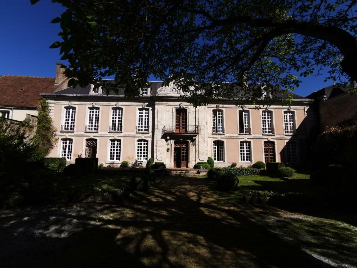 Hotel Des Tailles Мортан-о-Перш Екстериор снимка